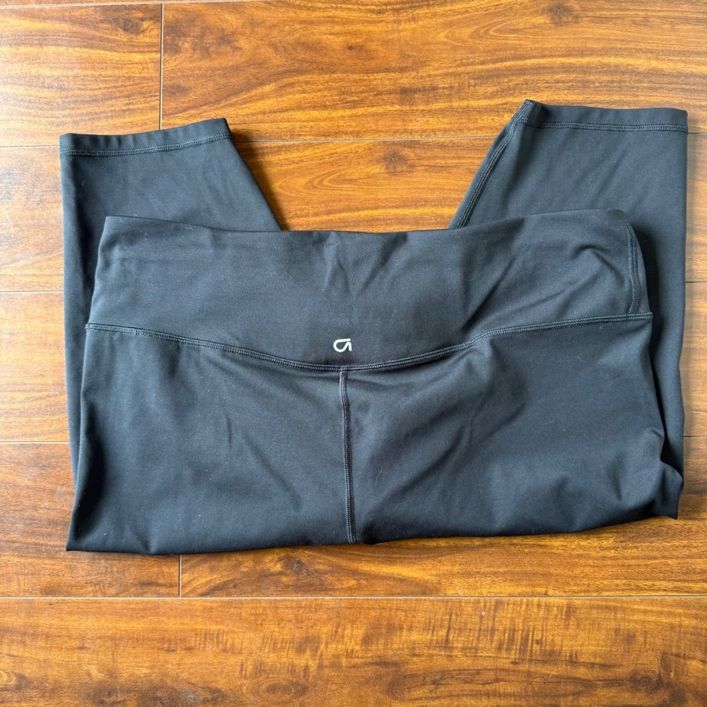 GapFit Womens XL Black Compression Biker Short Legging Moisture Wicking Workout - Picture 5 of 9